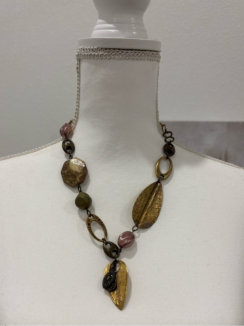 Multi-Tone Leaf Pendant Necklace - Gold and Olive with Pink Accents